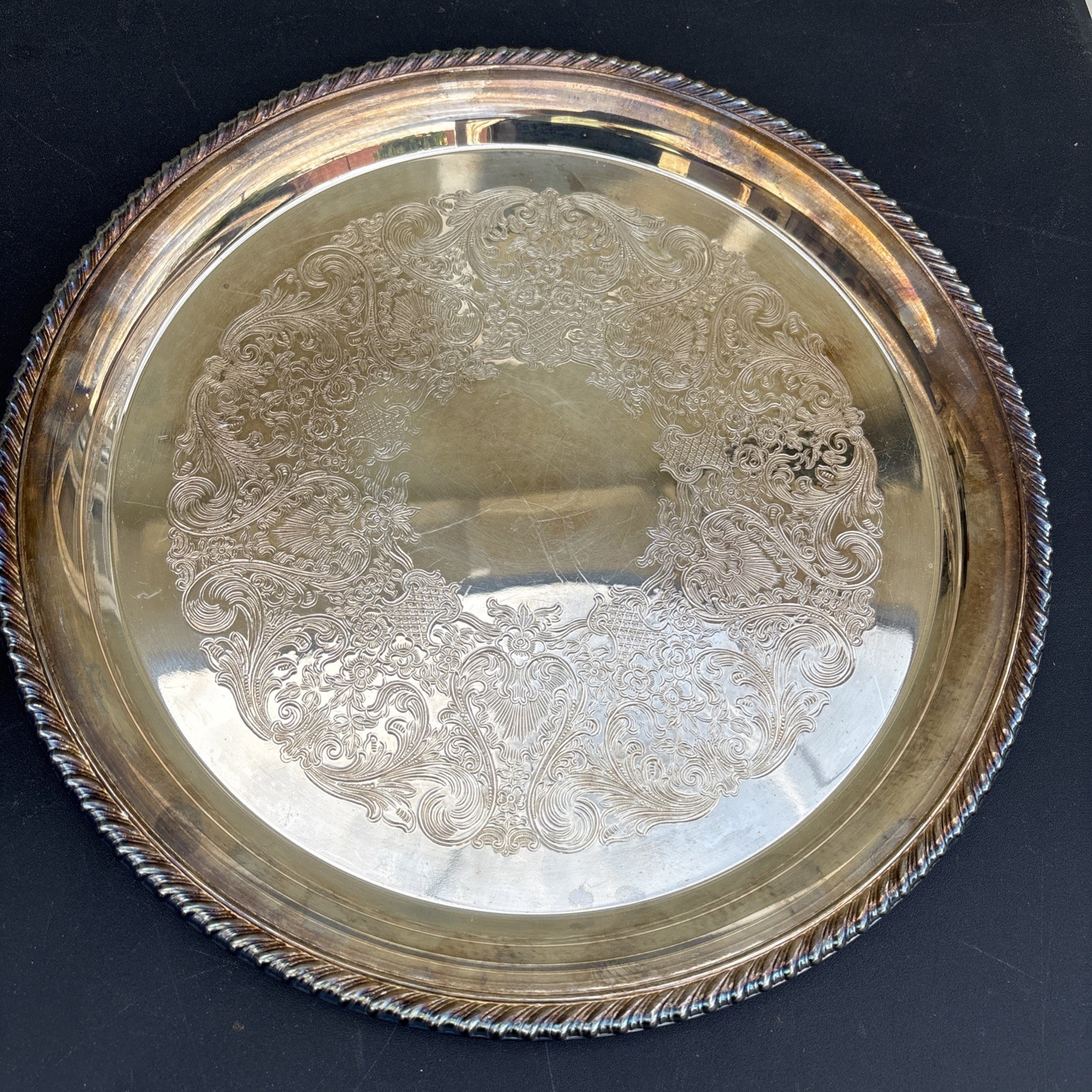 Wm Rogers Serving Tray Silverplate 12 1/4” Round Etched Scroll Floral #171