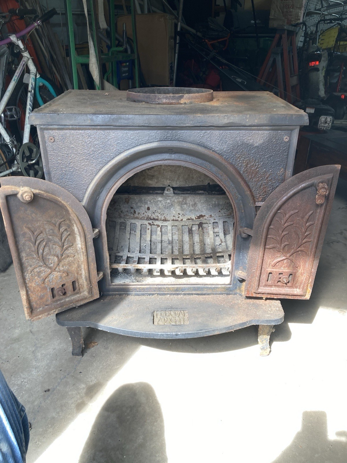 Federal Airtight Wood Burning Stove Model FA226L