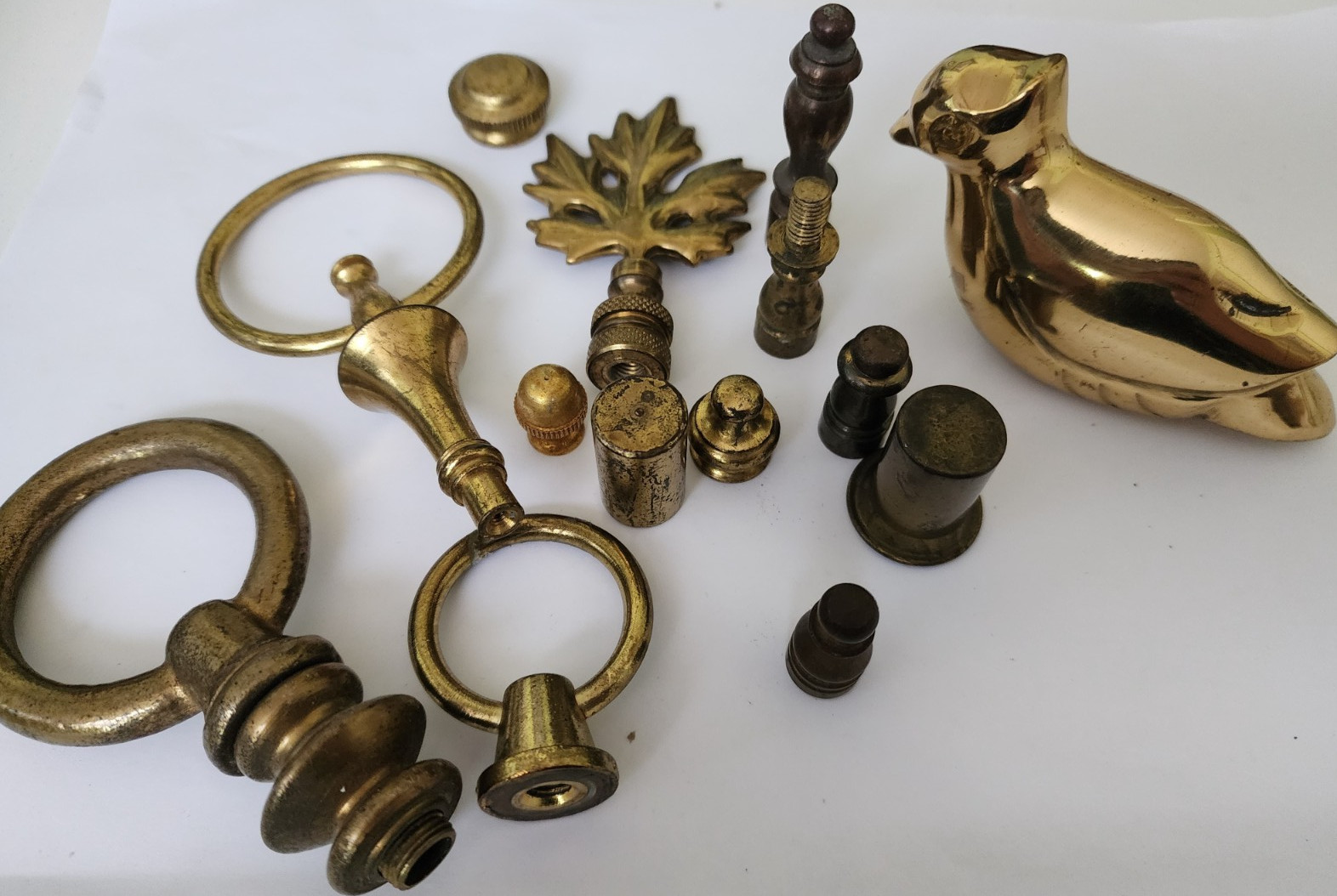 Vintage Brass Finial Lot Drawer Pulls Lamp Parts Curtain Rod Bird Hardware Mixed