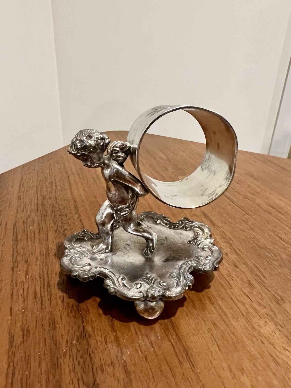 Antique Victorian Barbour Silver Co Cherub Figural Napkin Ring Holder #10 c1890