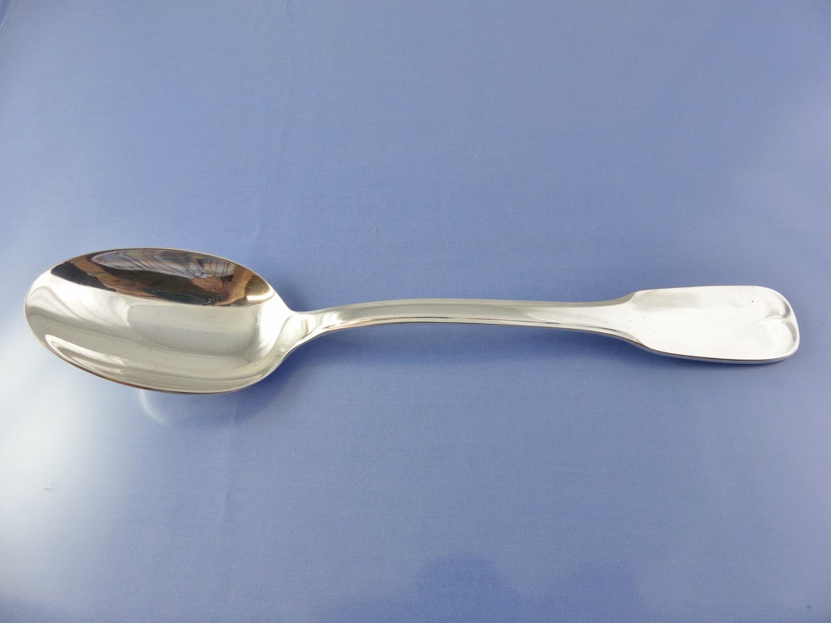 TIPPED or FIDDLE LARGE SERVING or STUFFING SPOON BY HERITAGE CANADA
