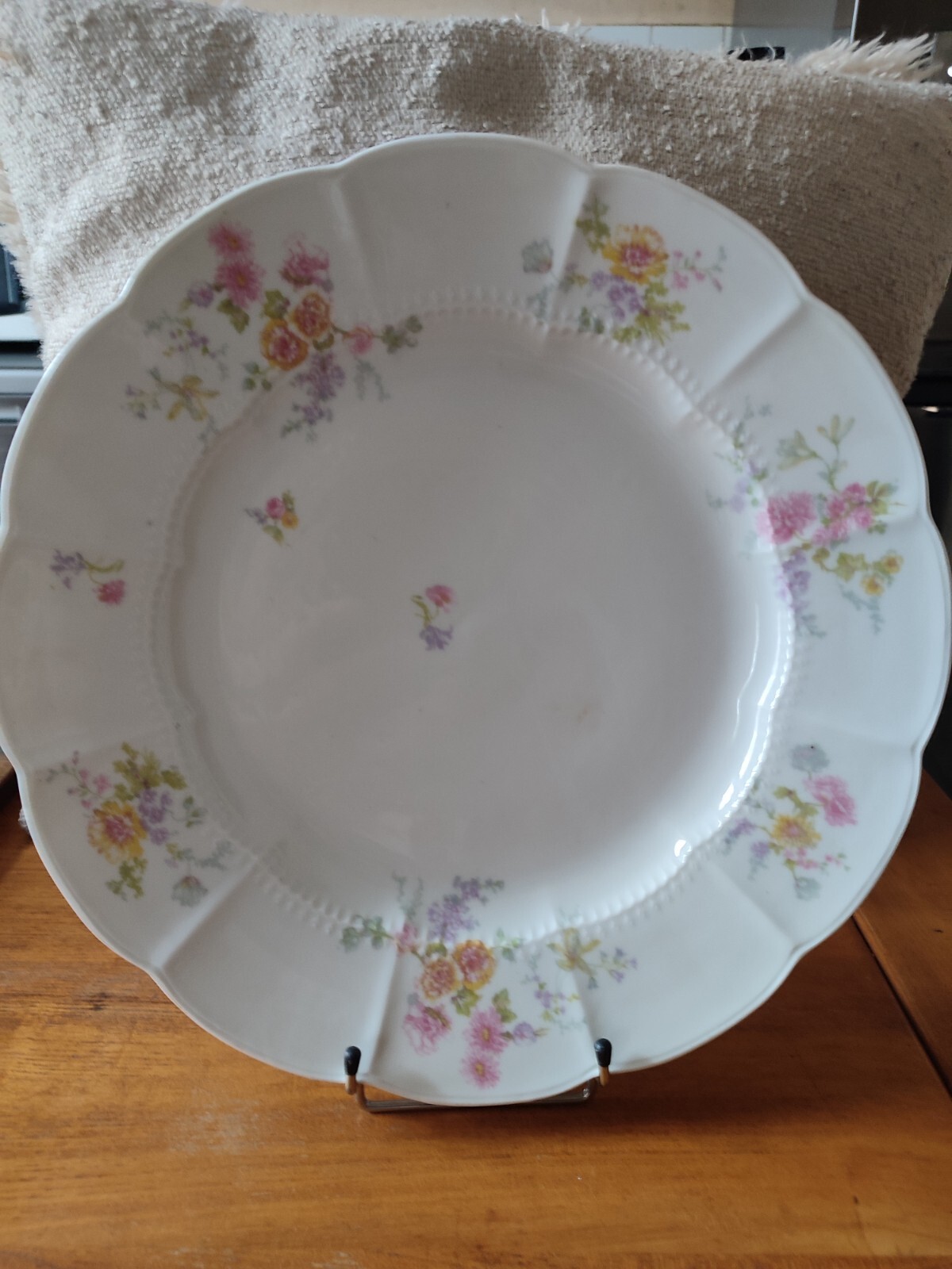 Charles Ahrenfeldt Large Round Porcelain Limoges Floral Decor 1900/1915