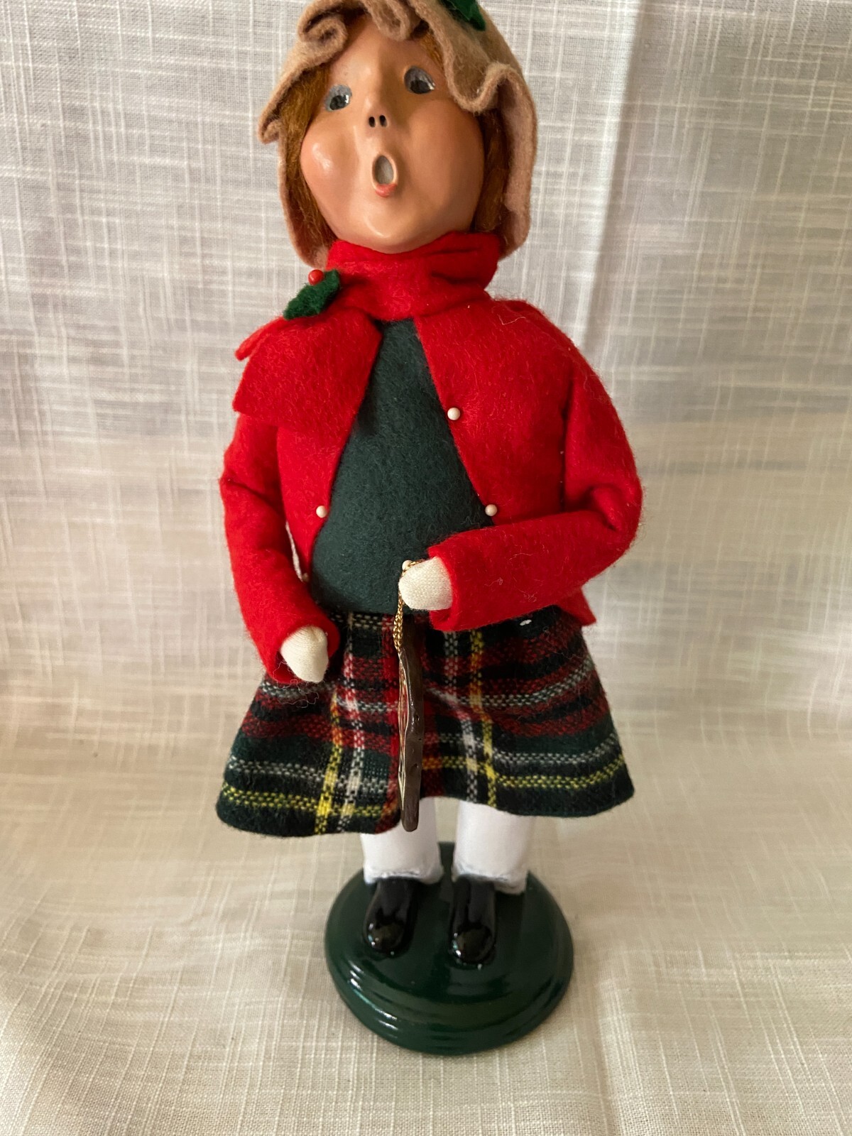Byers Choice Signed 2010 Girl Caroler