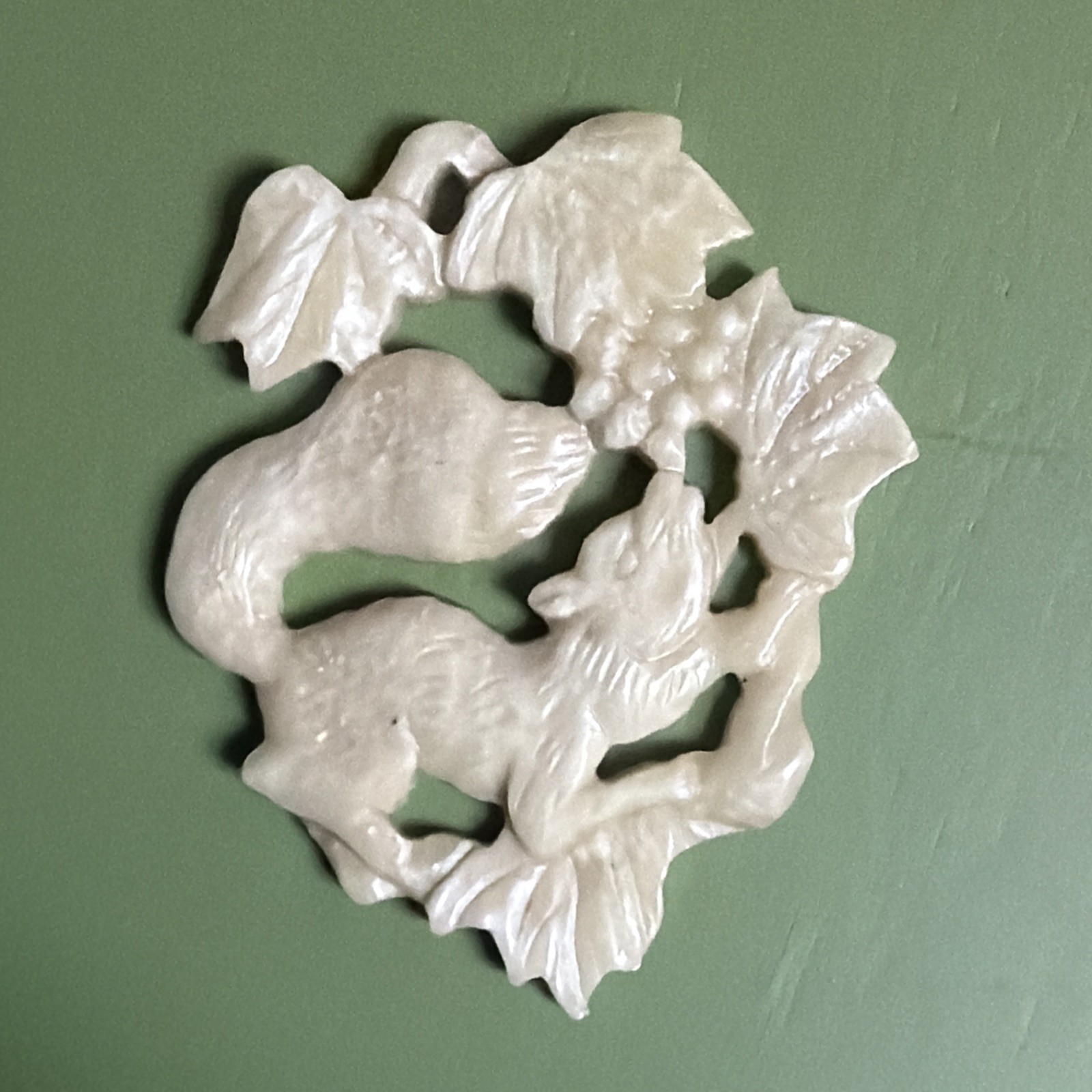 Vintage Chinese Hand-Carved Soapstone Plaque Fox & Grapes Openwork Pendant (RR)