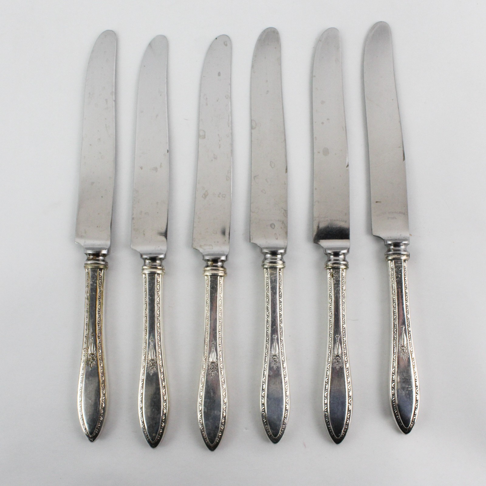Set of 6 Associated Silver Yourex Silver Seal Lady Washington Dinner Knives