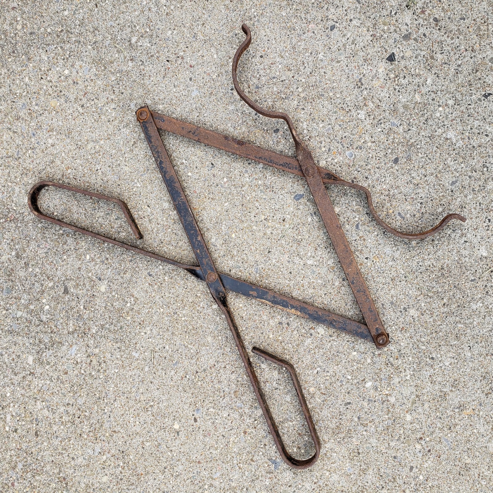 Antique Wrought Iron Blacksmith Crucible Tongs Smelting Pot Forged Foundry Tool