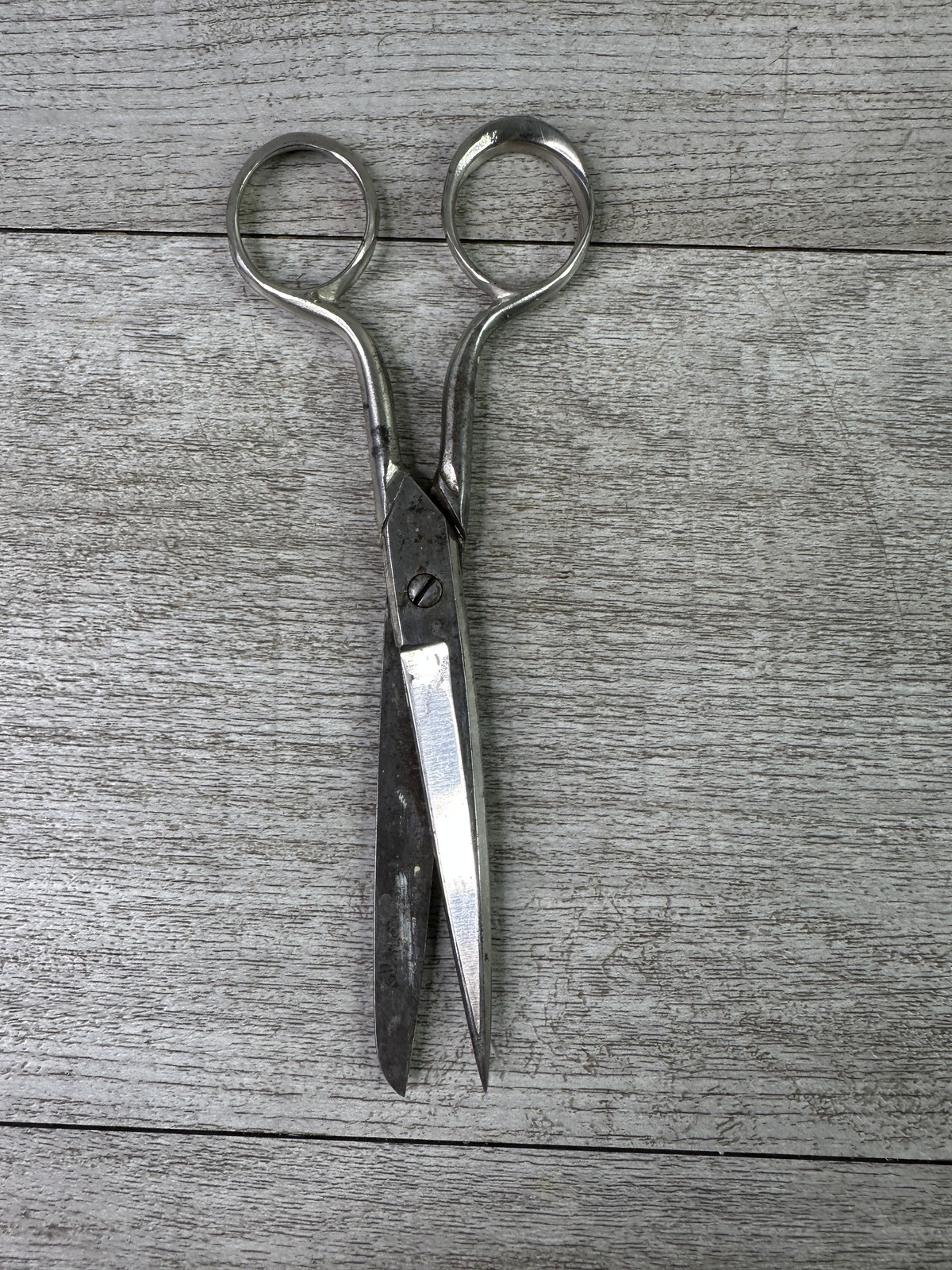Vintage Antique Sewing Shears Scissors Small Metal Snips Pre-1930