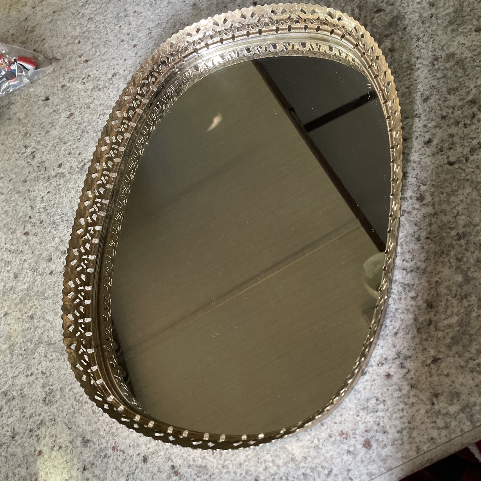 Vintage Metal Oval Table Top Mirror/Jewelry or Perfume Tray Display 13” x 9.5”