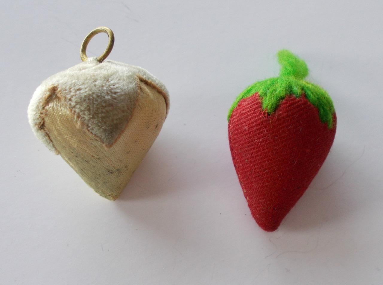 2 Antique Strawberry Pin Sewing Cushions Silk & Velvet – Wool & Yarn 1 1/4″ H