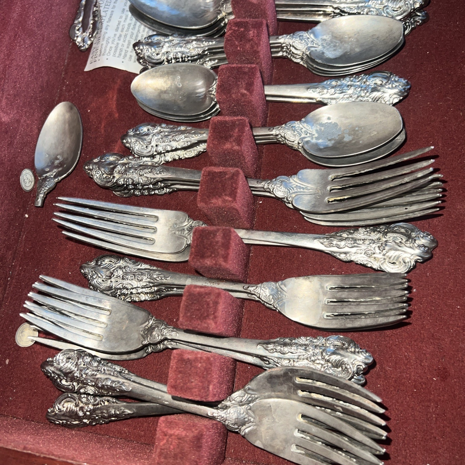Baroque by Godinger Silver Plate Flatware Set Of 51 In Wood Felt Lined Box As Is
