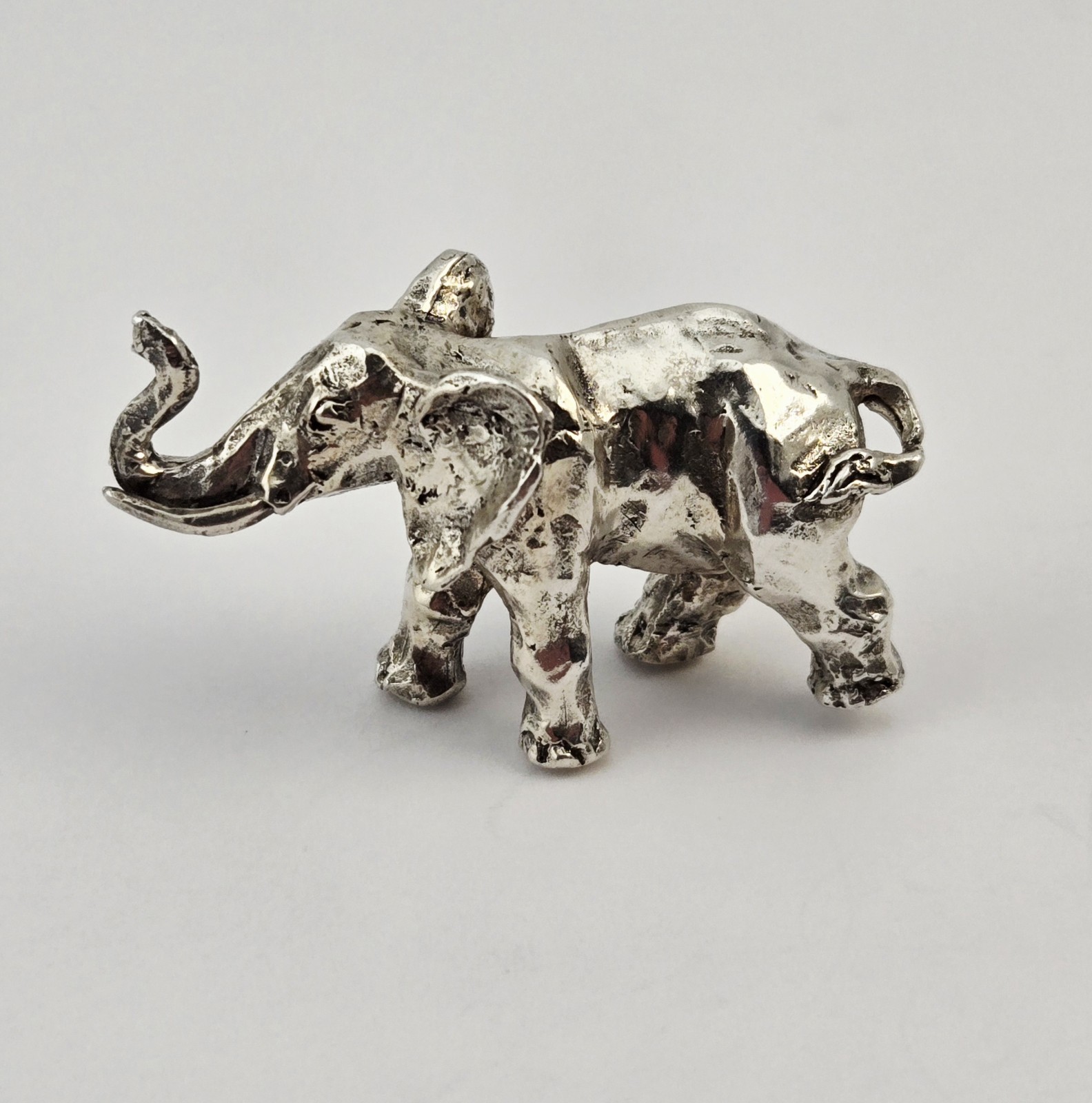 Vintage Sterling Silver 3D Elephant Figurine Desk Ornament Paperweight 29.5g