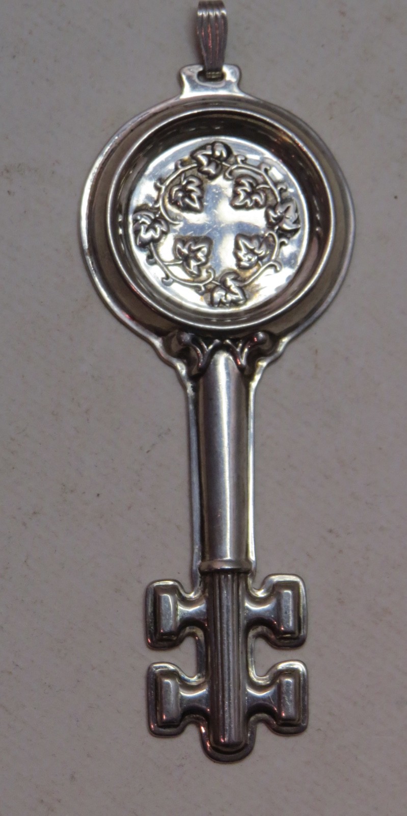 Vintage Reed & Barton Sterling Silver Wine Tasters Key Circa 1880