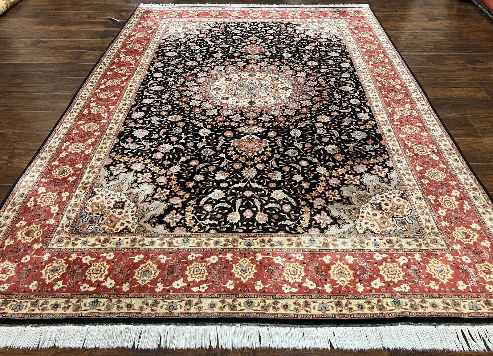 Marvelous Oriental Rug 7×10 Super Fine 50 Raj 300+ KPSI Black Rust Red Floral