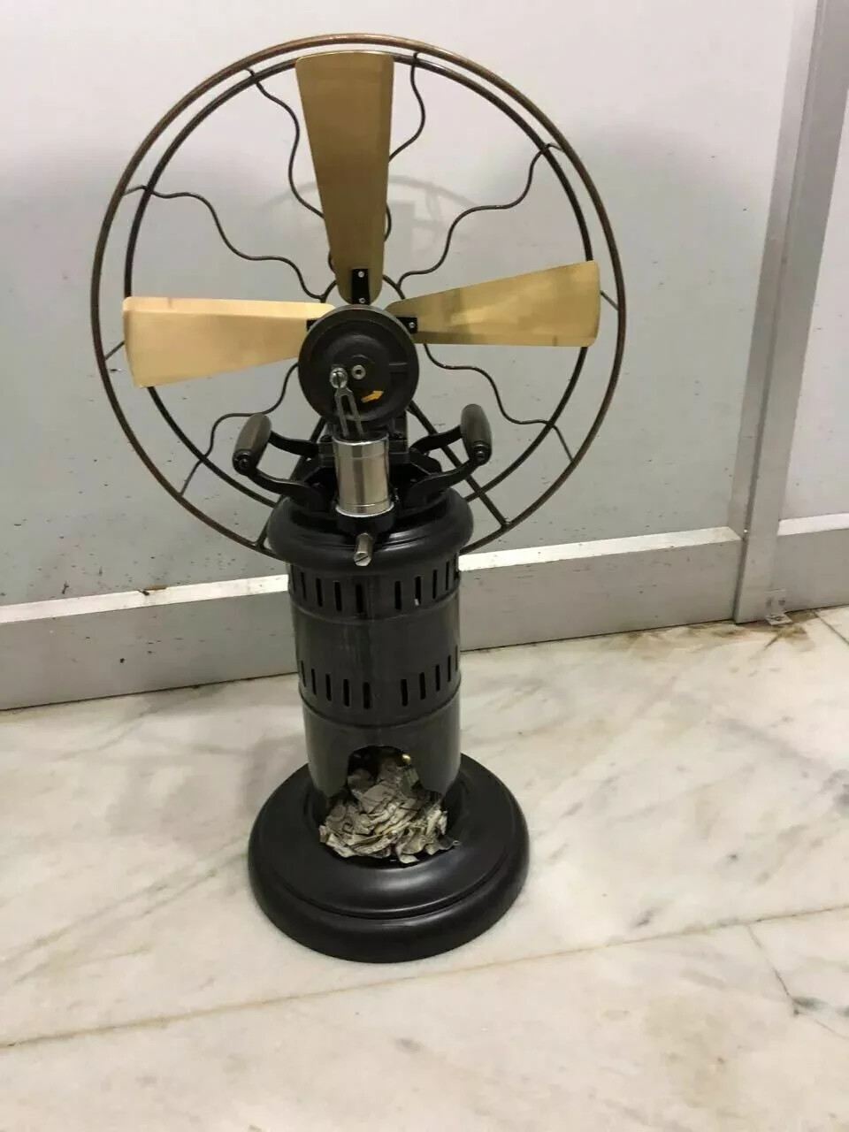 Vintage Style Vintage Steam Fan Working Model table Kerosene Replica fan