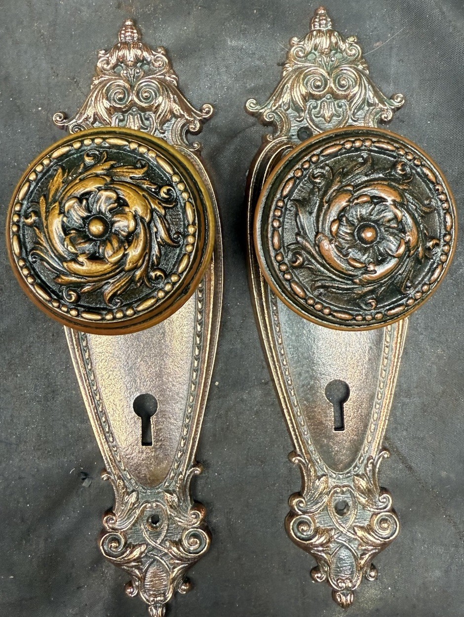 Barrows Arcola / Arcadia Oval 1920 Passage Doorknobs, Mortice Lock 1 of 6 Sets