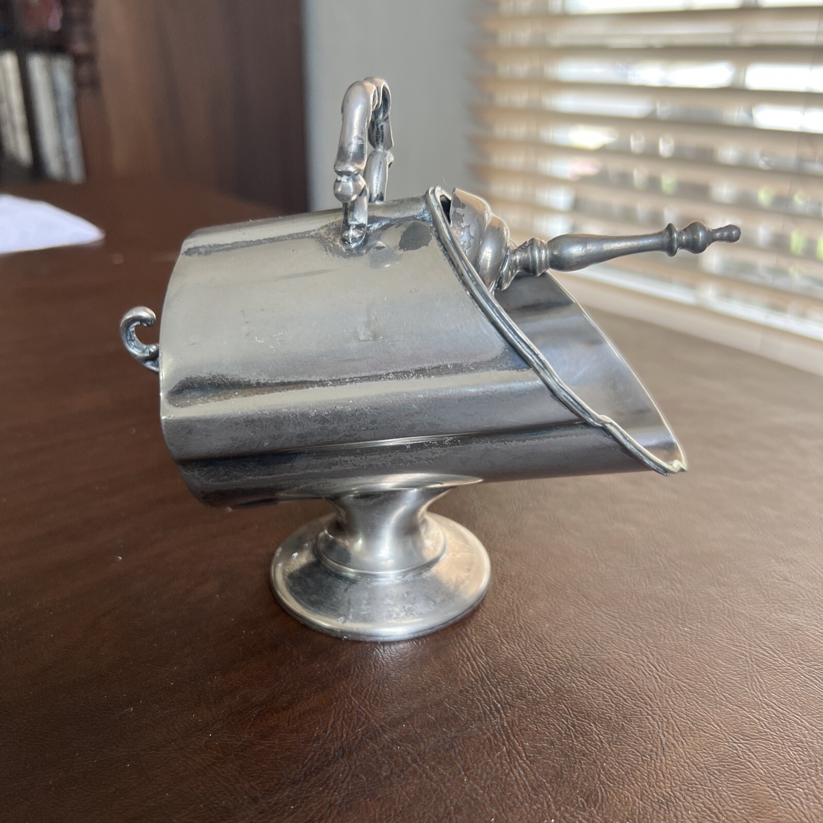 Vtg EmSilverplate Sugar Scuttle & Shovel Scoop EPBM, Silver Plate 1900 – 1940