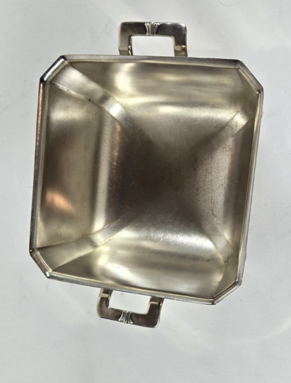 Antique Meriden Silver Plate Co #650 Footed Nut Bowl Square Handled Dish
