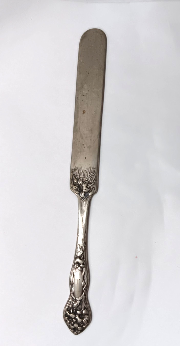 Antique Vintage Stratford Silver Co AXI Silver Plate Lilyta 1909 Butter Knife