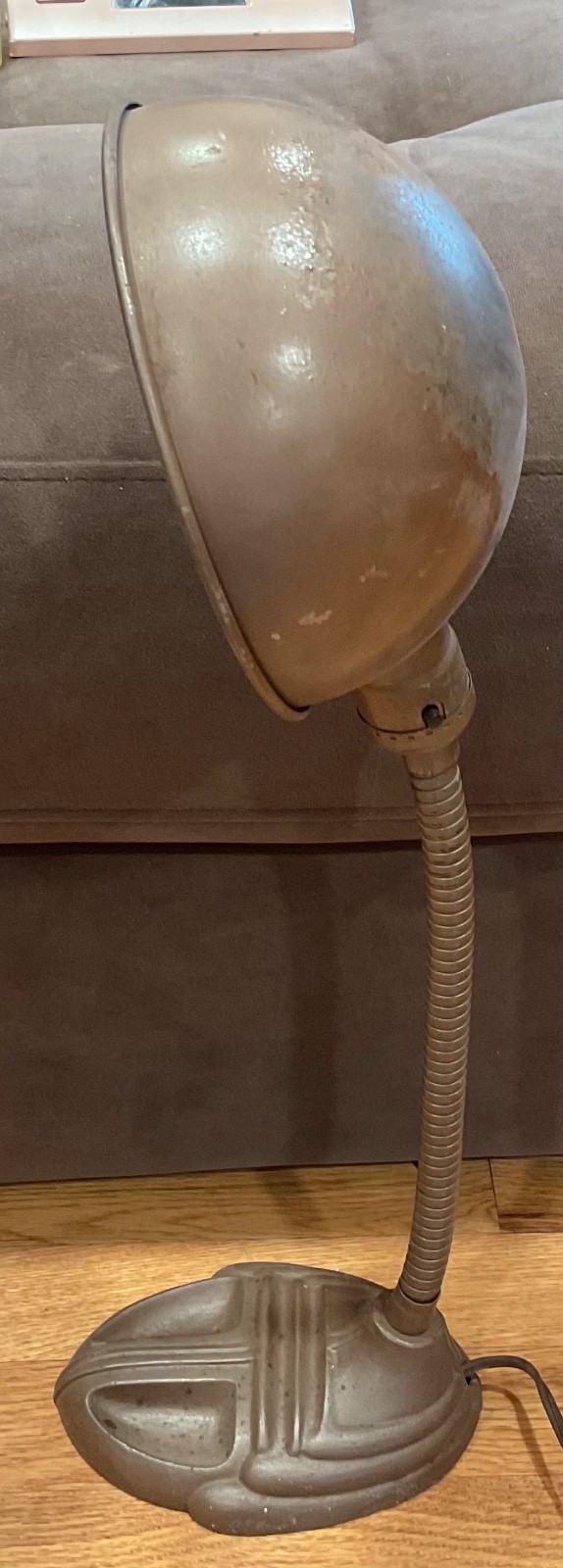 ART DECO VINTAGE/ ANTIQUE INDUSTRIAL/ACADEMIC DESK LAMP WORKING ORDER 19” TALL
