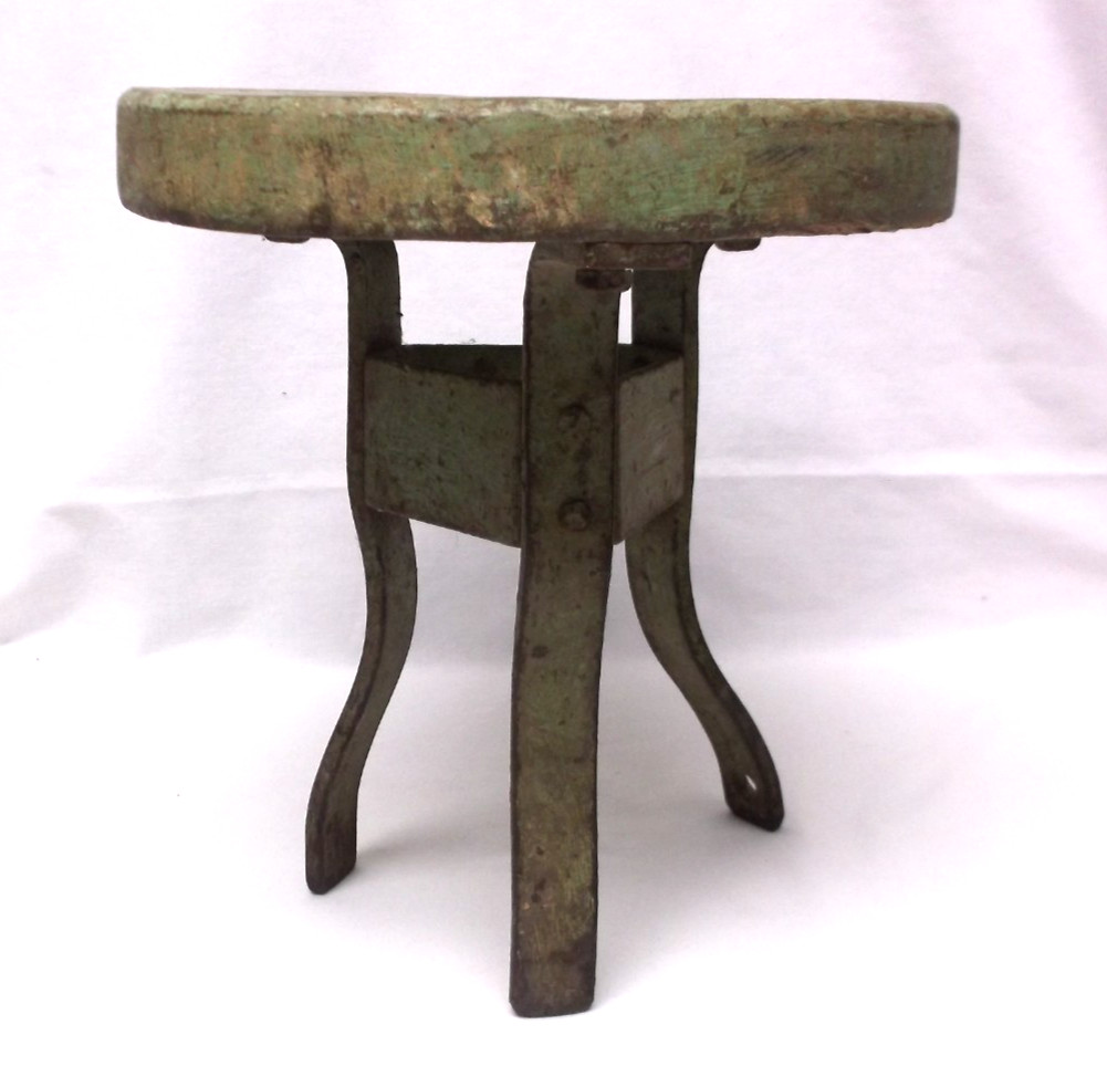 Antique Farm Dairy 3 Leg Milking Stool Old Green Paint