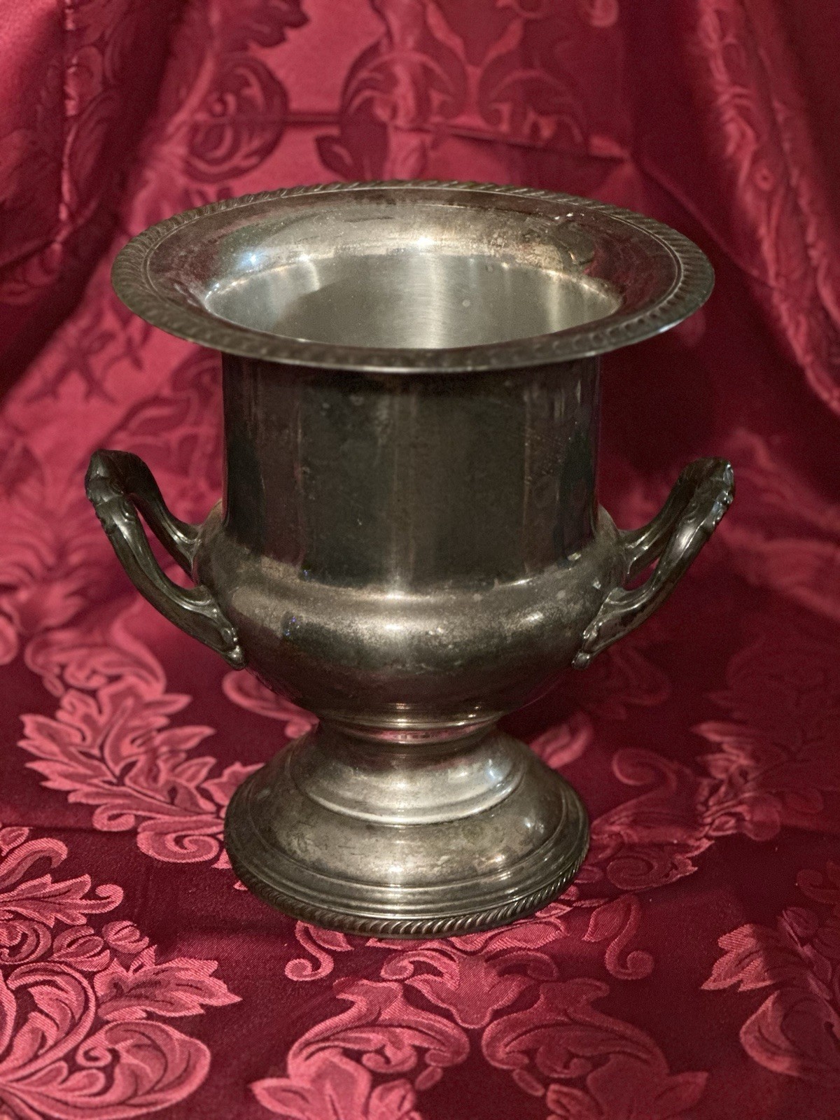 Silverplate Hollowware by EALES 1779 (LEONARD SILVER) Champagne/Wine Urn