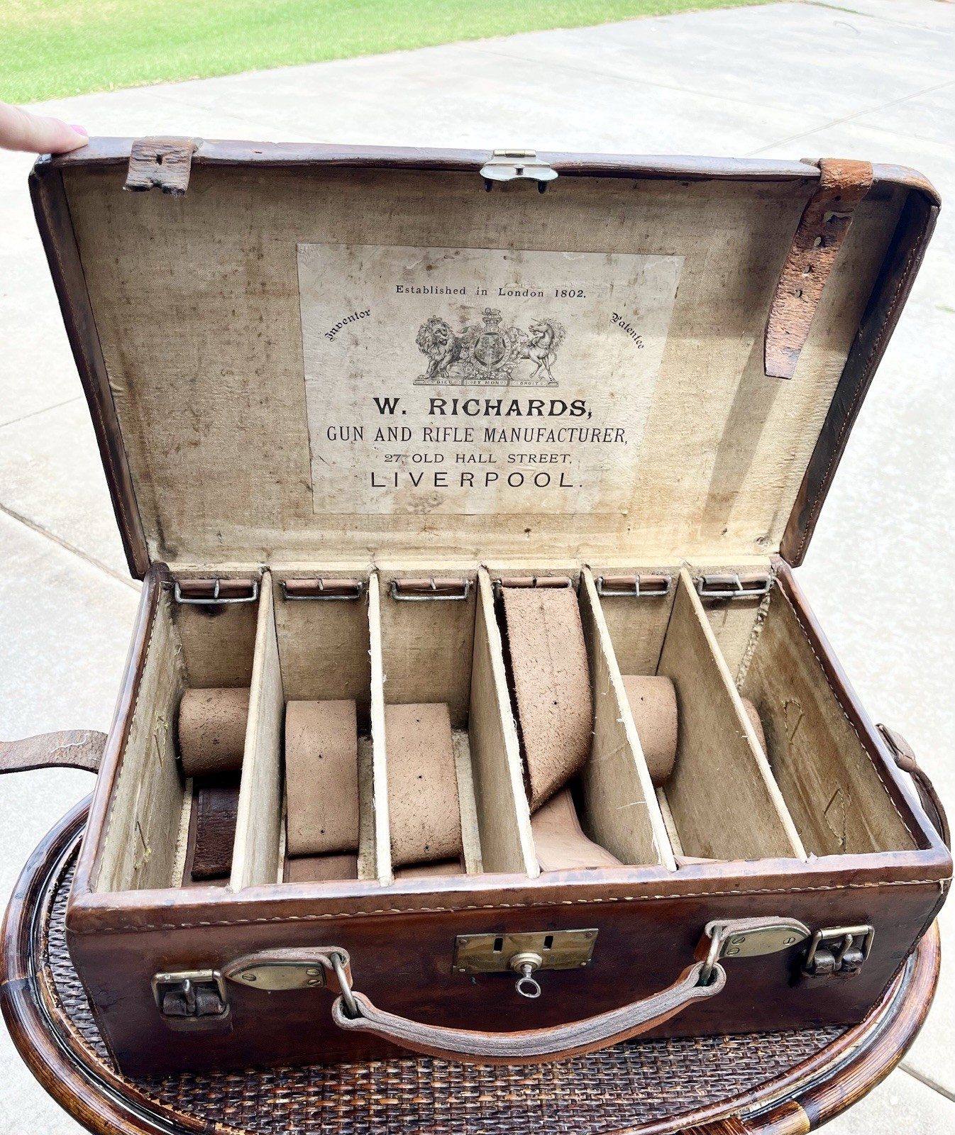 Antique English Gun Cartridge Leather Case W. Richards Liverpool England 1800’s