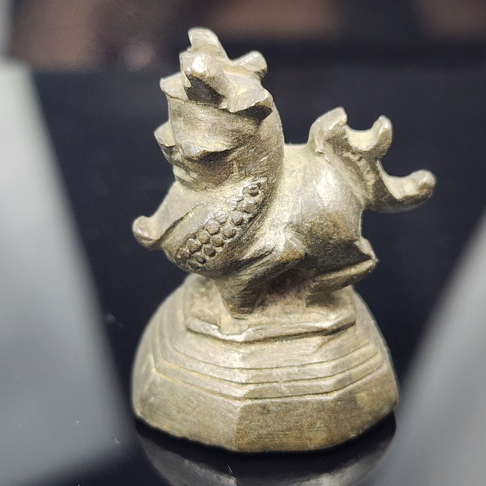Antique Singha Lion Bronze Opium Weight (2.947oz- 83.6g- 5 tical) (#1)