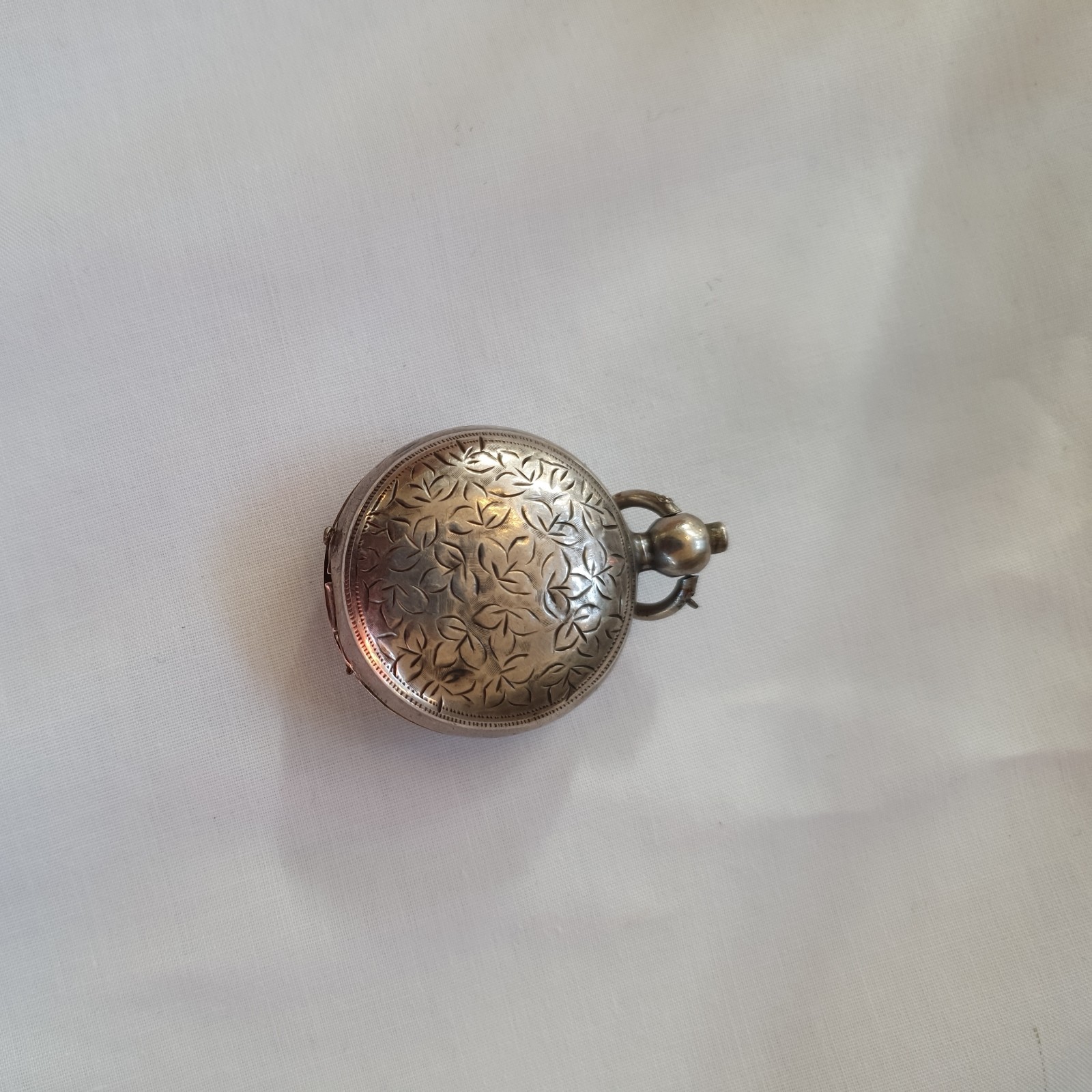 Solid Silver Full Sovereign Case Engraved Body By Joseph Gloster Bham 1906