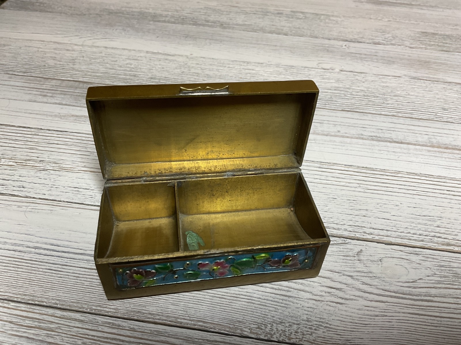 Vintage Antique Chinese Cloisonné Brass Stamp Box Enamel Divided. Floral. China.