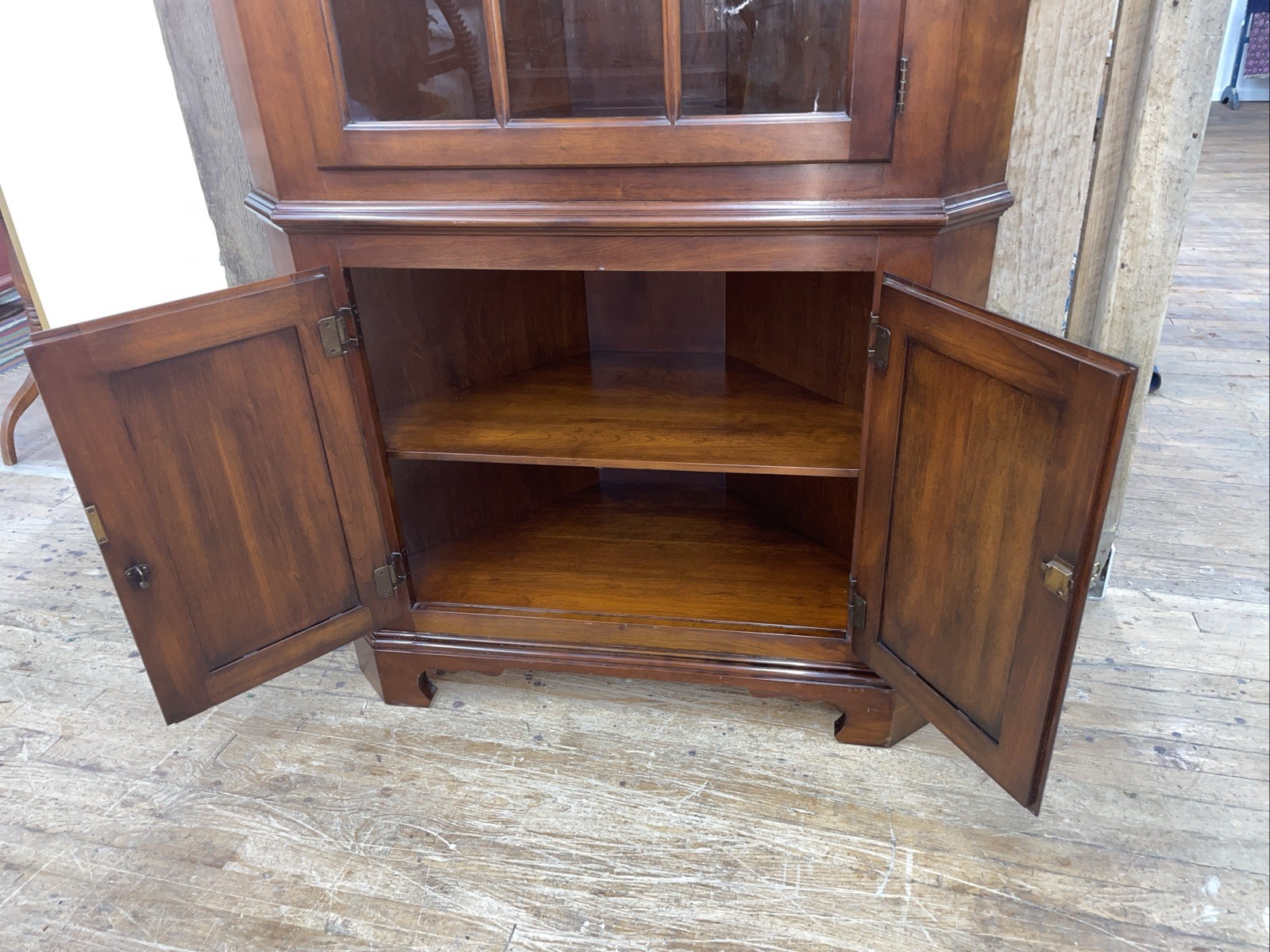 Statton Chippendale Style Solid Cherry Corner Cabinet with Keys