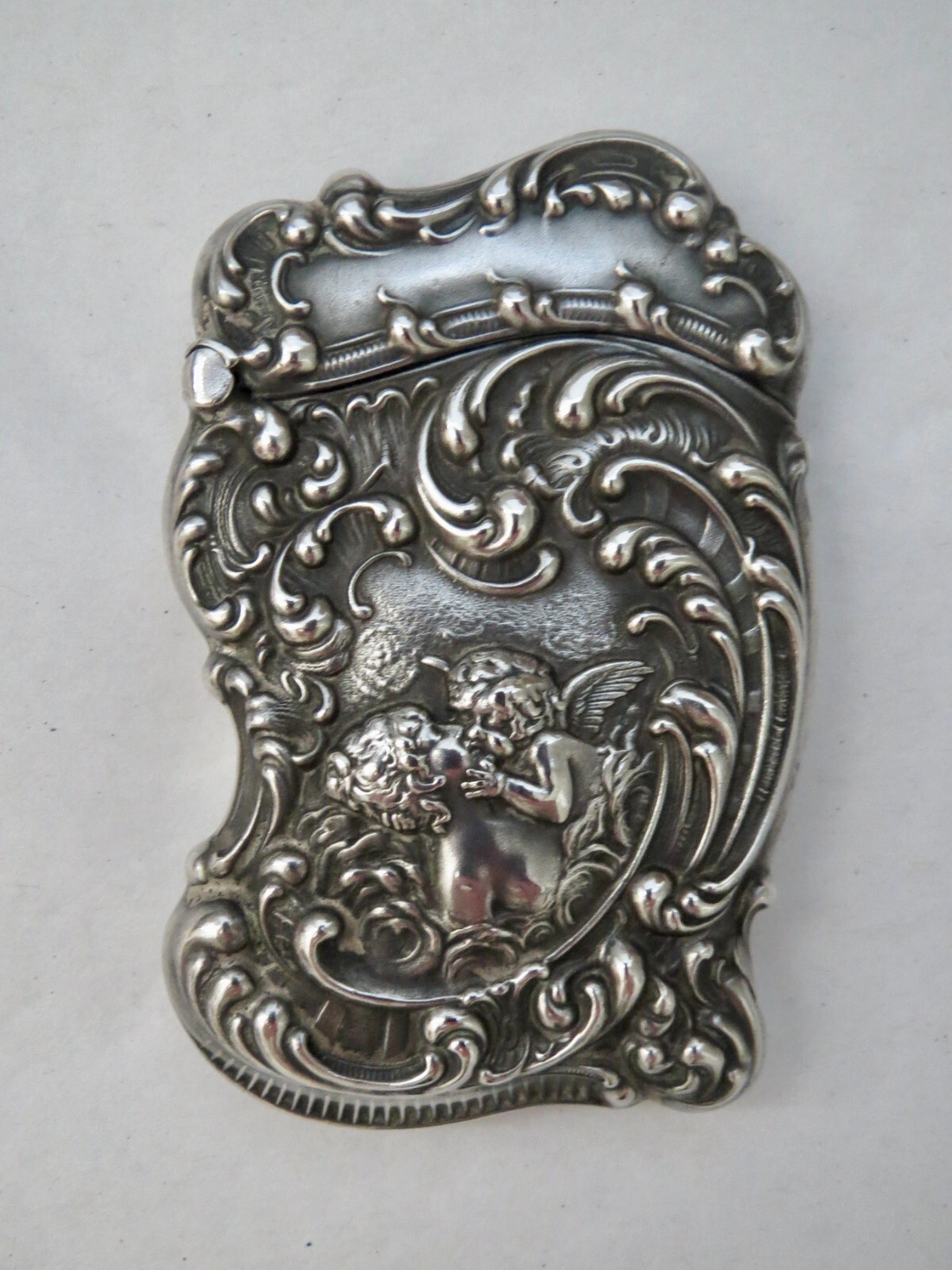 Art Nouveau Sterling Silver Vesta Match Safe Cupid Kissing A Lady