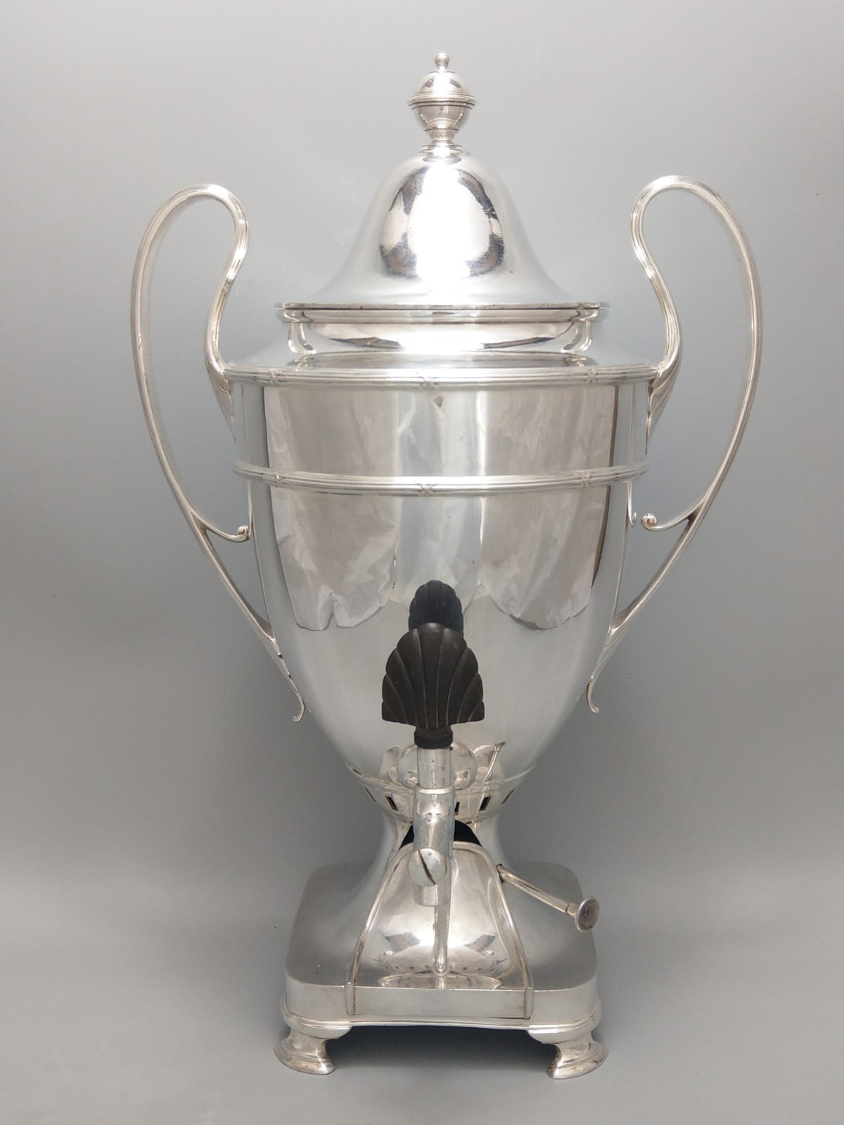 Antique Hot Water Urn Samovar Silver Plated Mappin & Webb