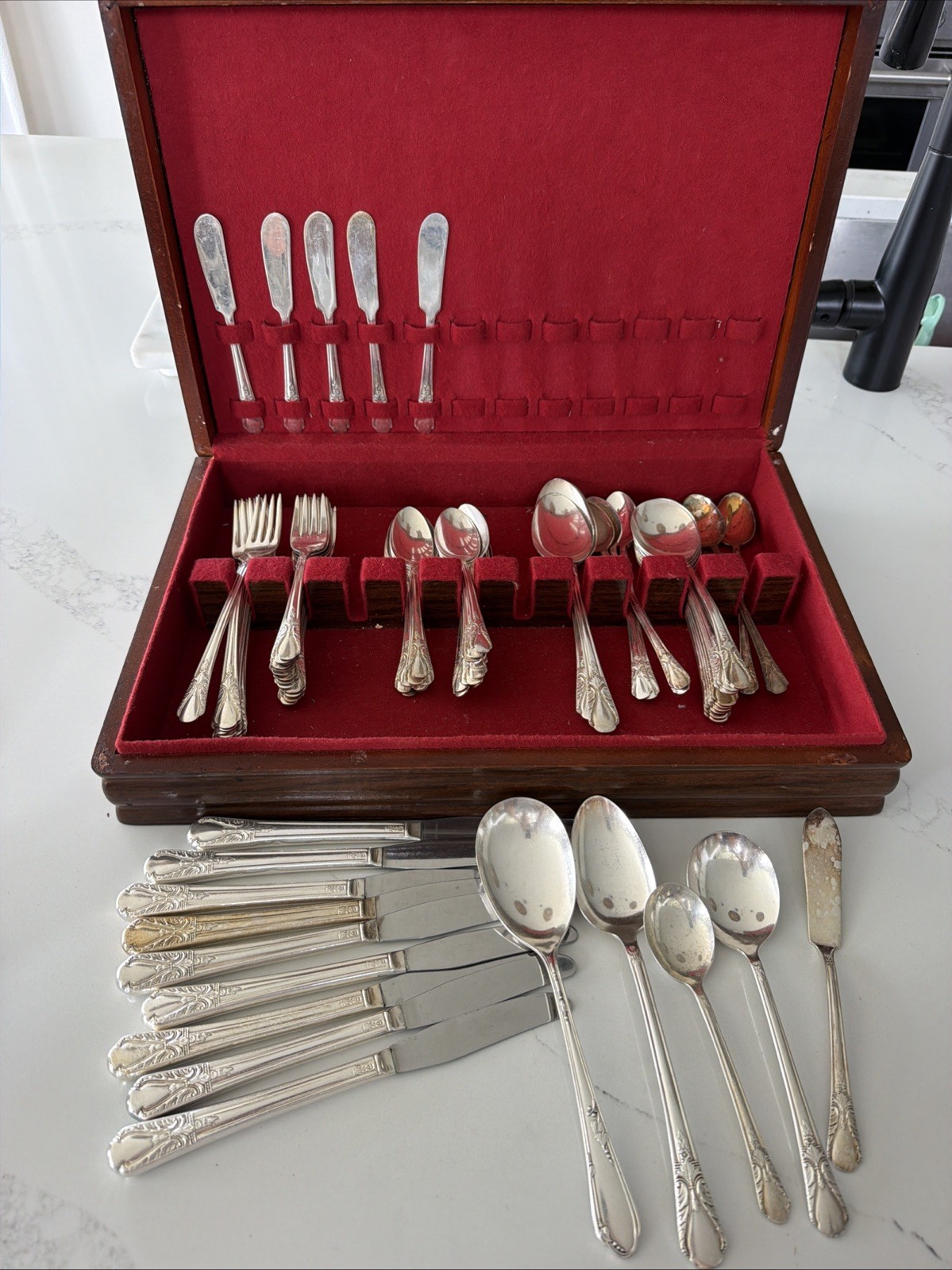 Wm. ROGERS MFG. CO. Original Rogers Silverplate Vintage Set 80 Pieces