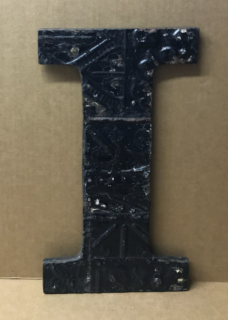 Decorative Salvaged Tin Ceiling 16″ Patchwork Shabby Black Letter I Old 226-26B