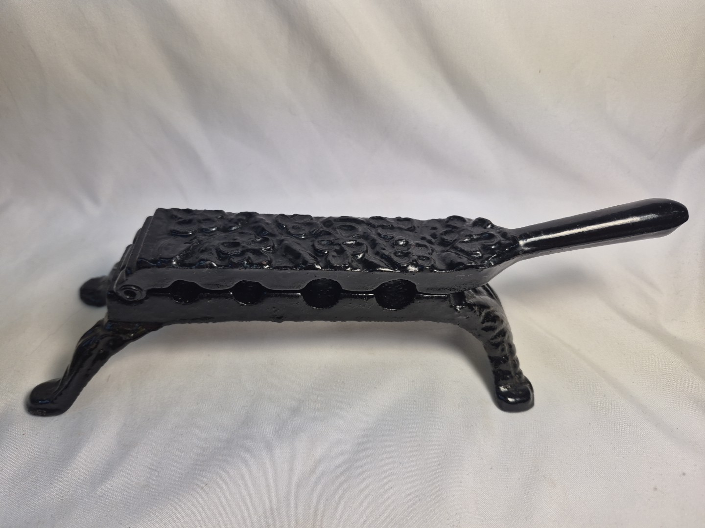 Vintage Antique Apothecary 1800s Style Pharmacy Cast Iron 4 Cork Press Black