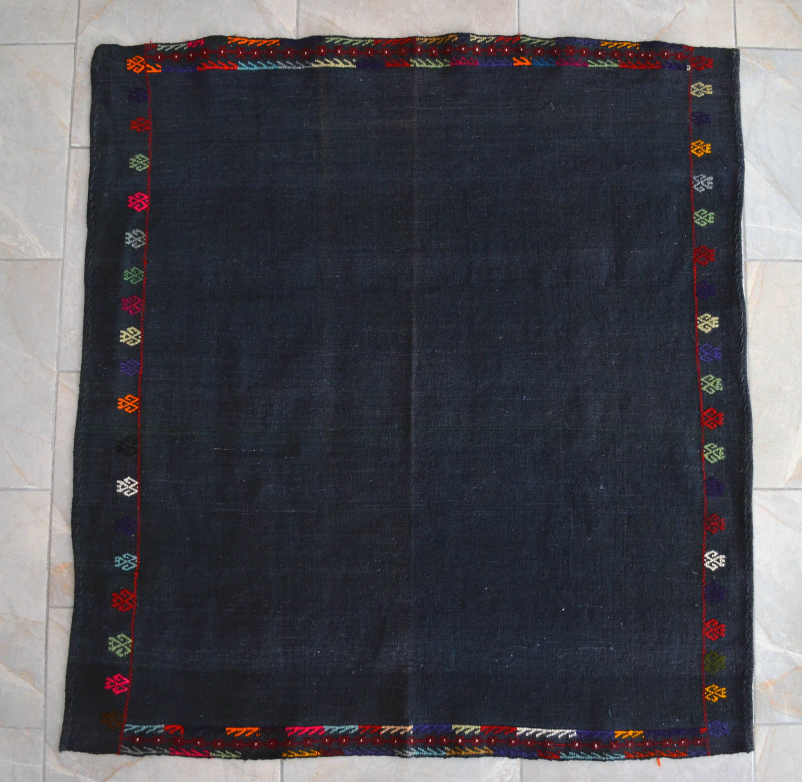 4×4 ft Rug.Turkish Kilim Rug – Hand Woven Cotton Kilim Rug Jajim Sofreh 45″x49″