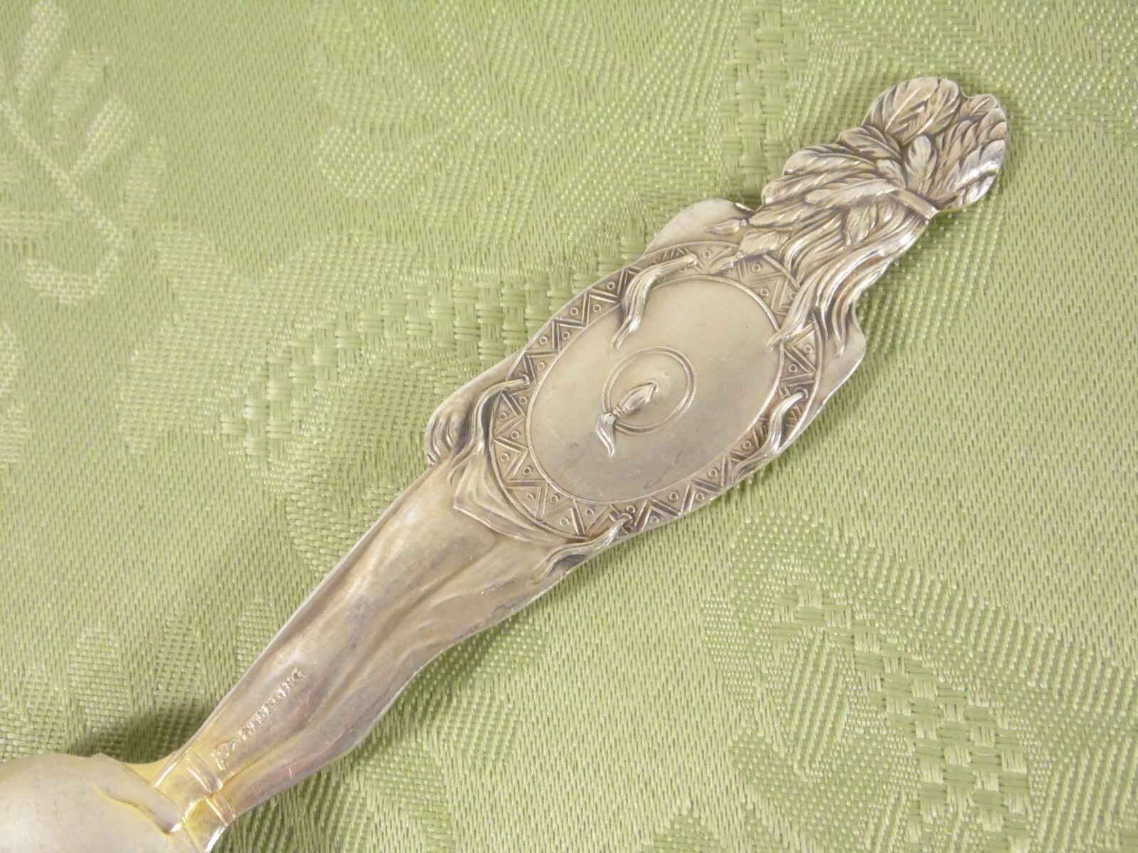 FIGURAL NATIVE AMERICAN ~ STERLING “GRAND CANYON” SOUVENIR SPOON by MECHANICS