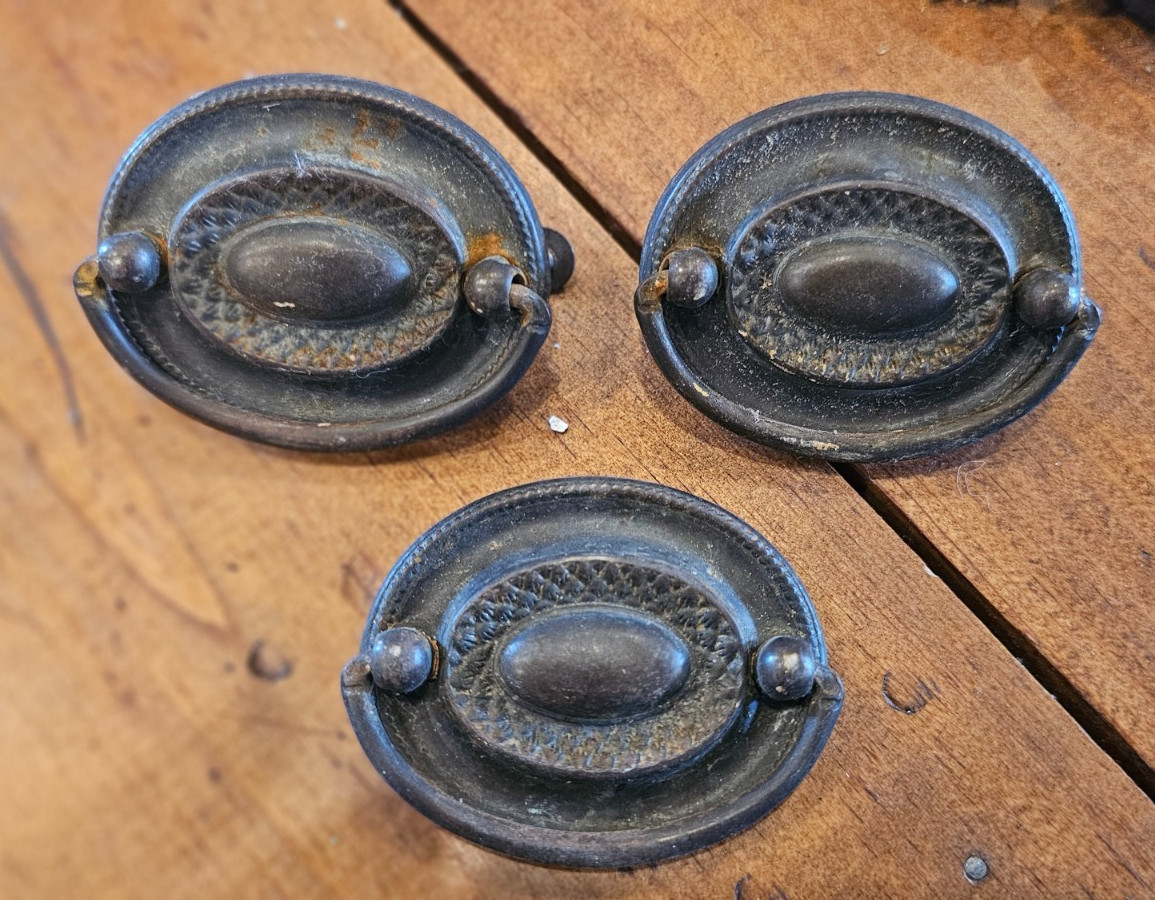 Vintage Metal Oval Drop Bail Drawer Pulls