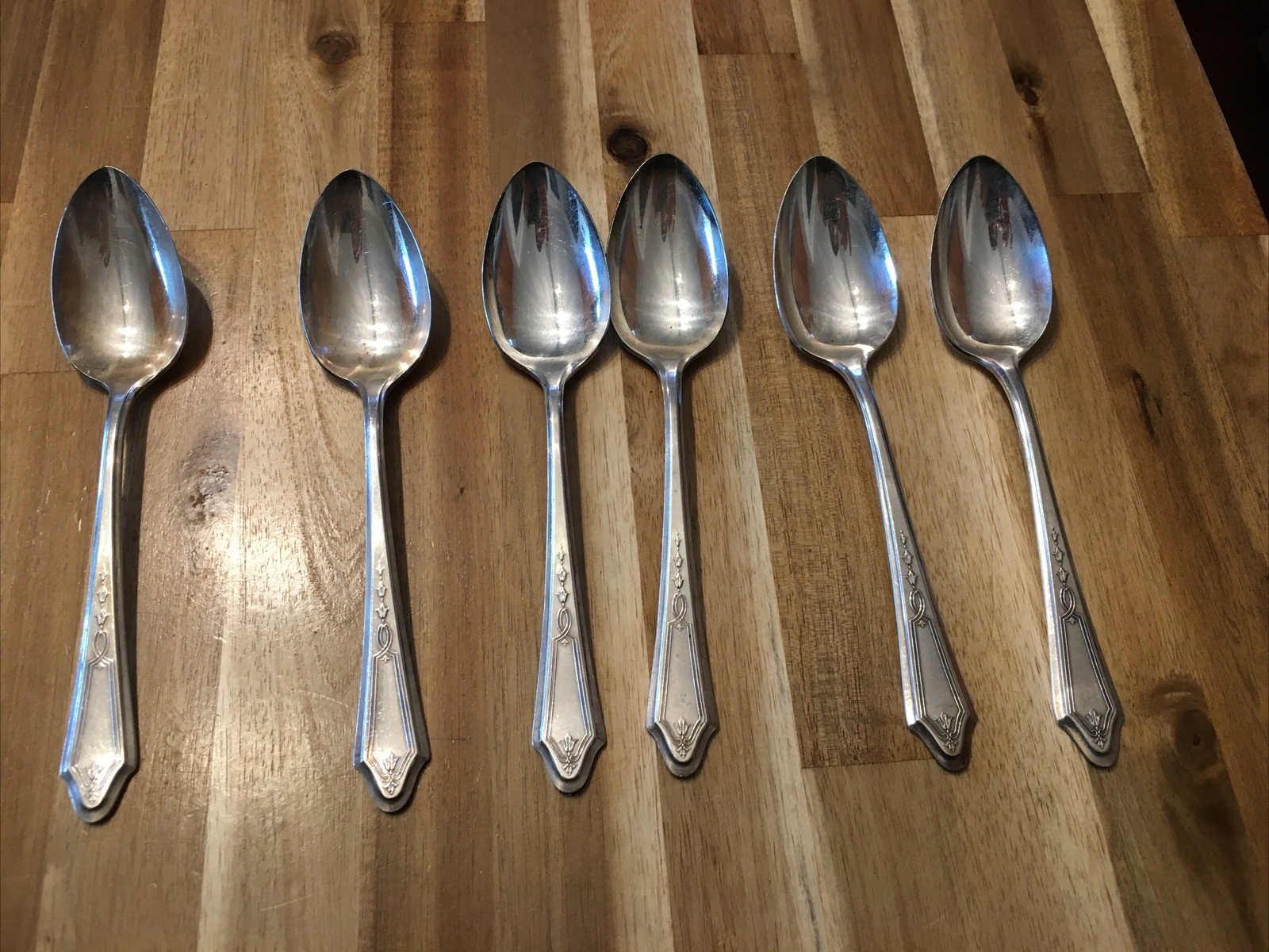 Oneida Community DUCHESS PATTERN Silverplate 1923 Knife Spoon Fork 26 Pcs Vgc