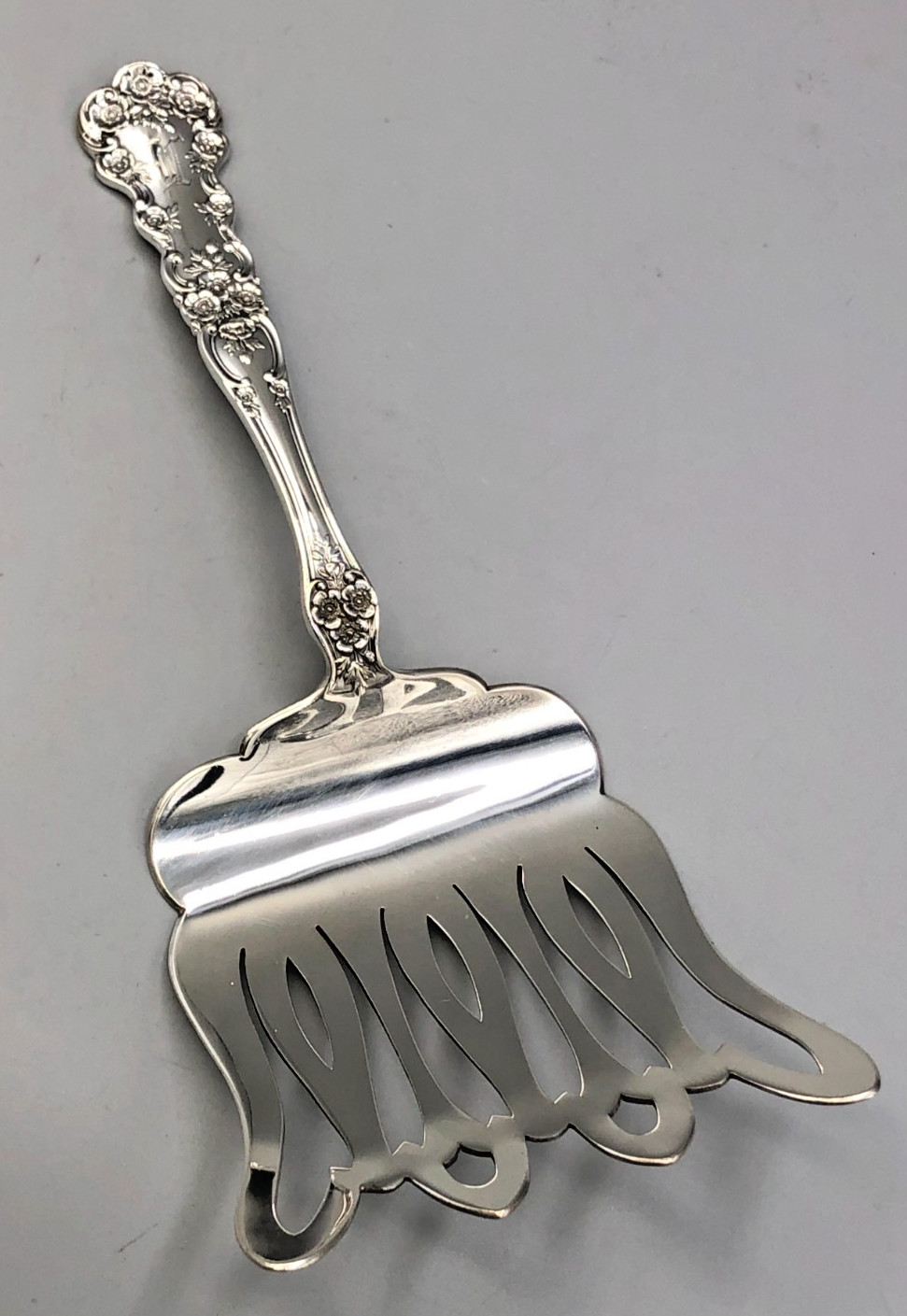 Buttercup by Gorham antique Sterling Silver Asparagus Server 9″