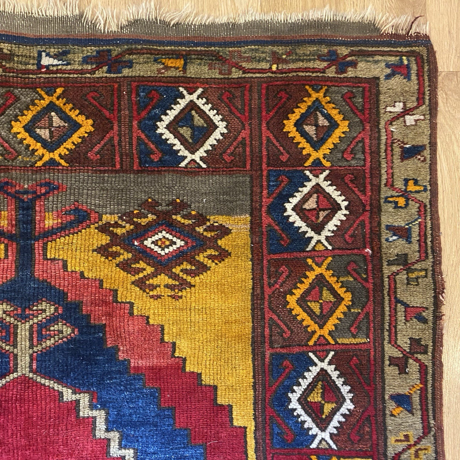 Vintage Rug 3′ 8 x 5′ 5 Red Turkish Anatolian Hand Knotted Oriental Rug