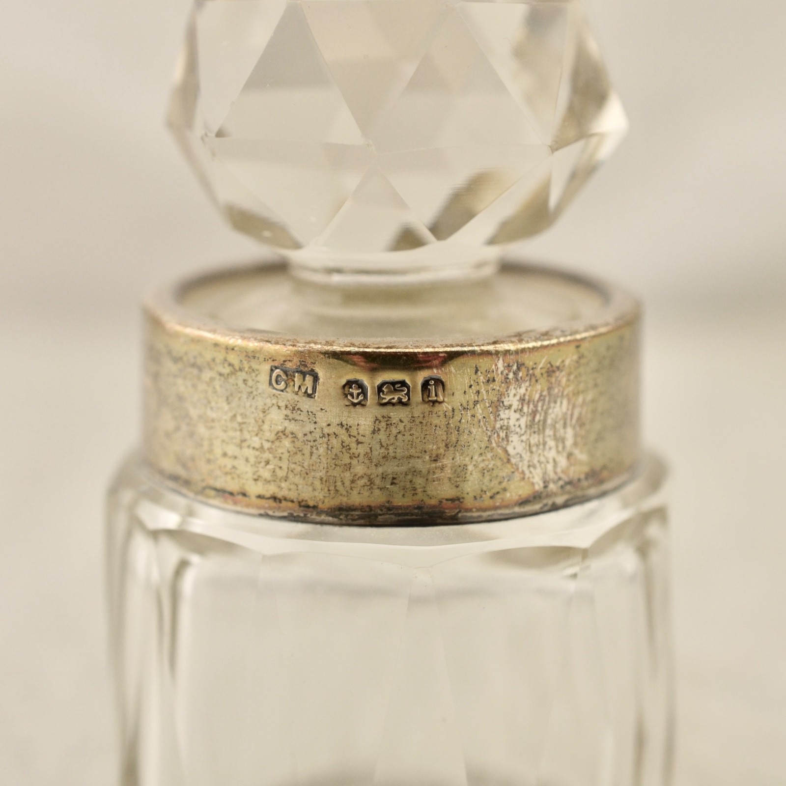 Antique C.1908 Birmingham Sterling Silver & Crystal vanity jar / perfume bottle