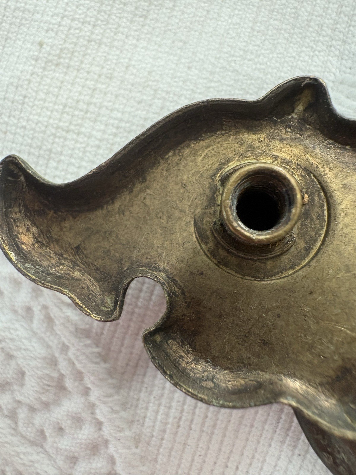 Vintage Batwing Drop Bail Drawer Pulls Patina 4.25” Width 2.5″ Centers Lot Of 10