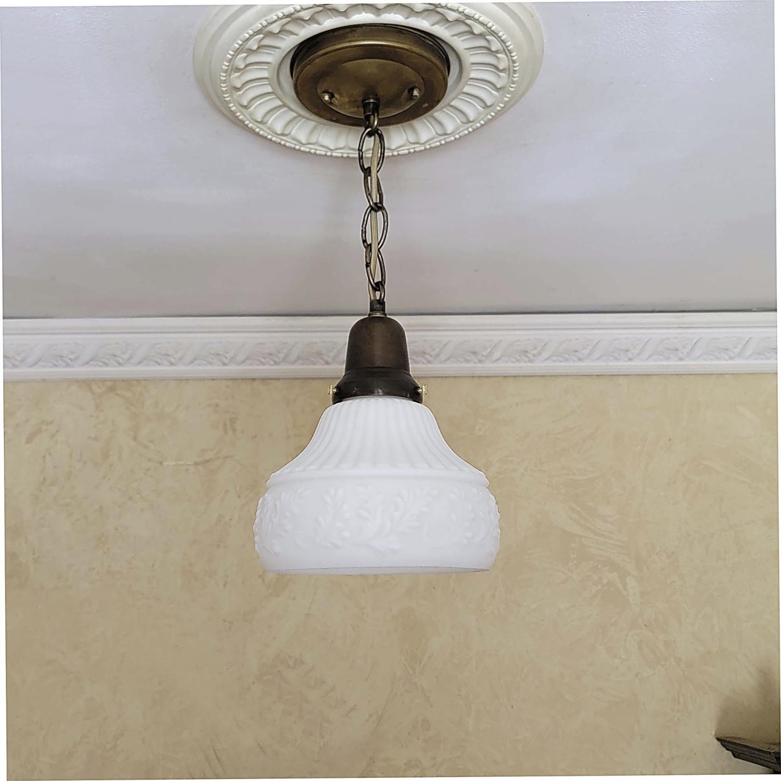 955c Antique 1910s 20s Victorian Ceiling Light glass shade lamp fixture pendant