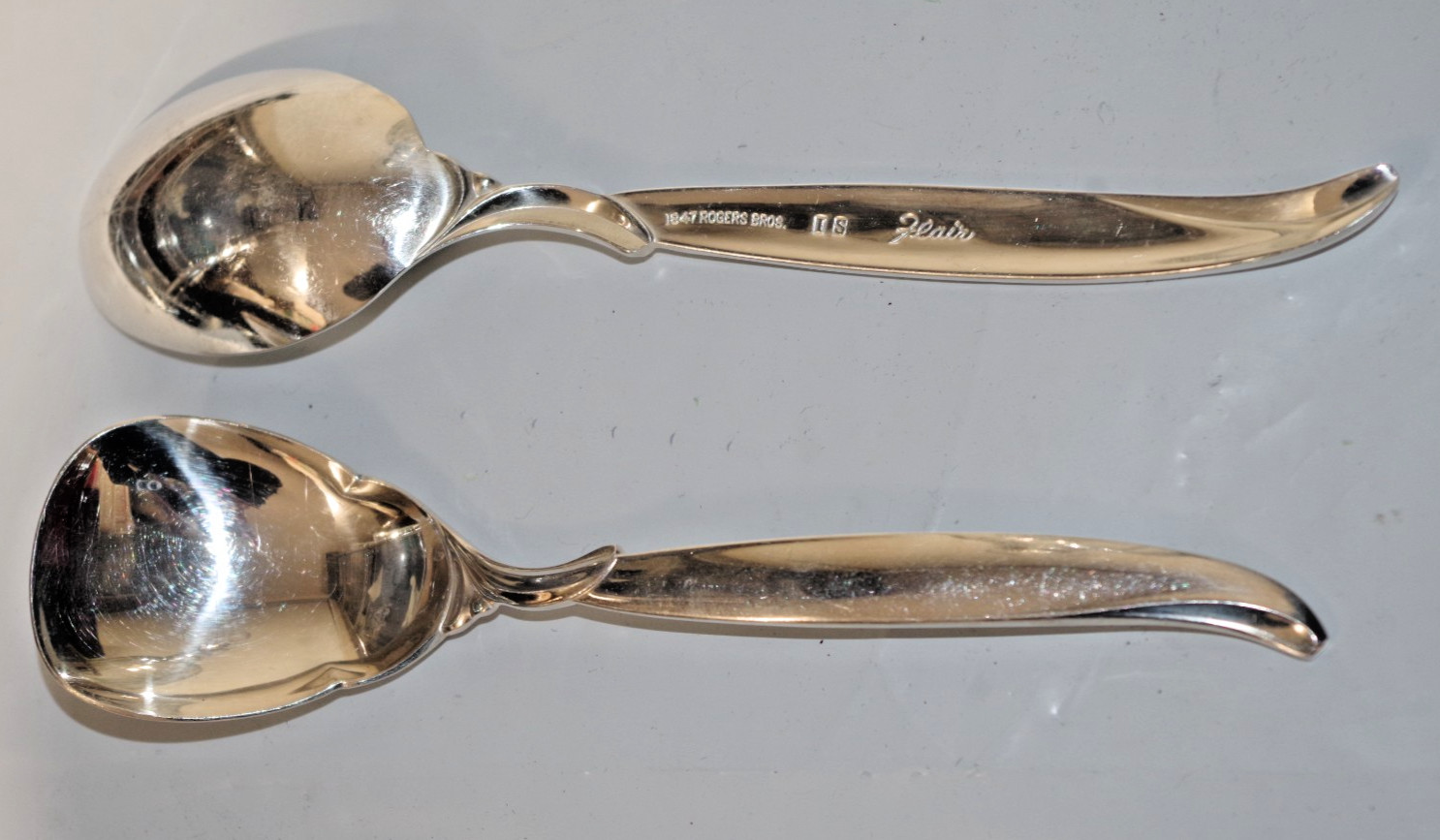 A7 1847 Rogers Bros Flatware 76 PC SET EVENING STAR International Silver 1956