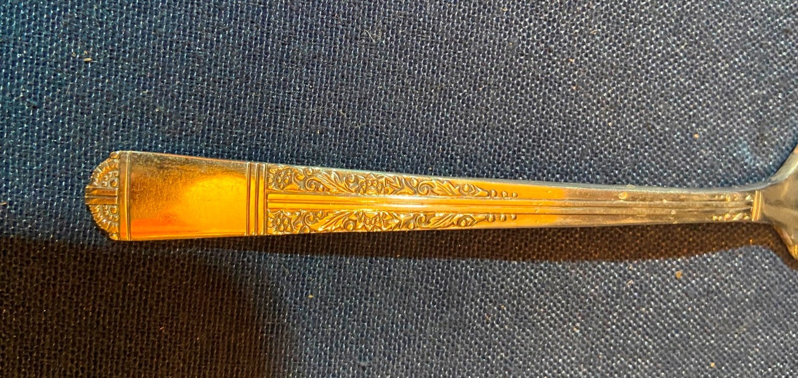 Antique 1937 Royal York Oneida Community Tudor Plate Salad Forks (4)