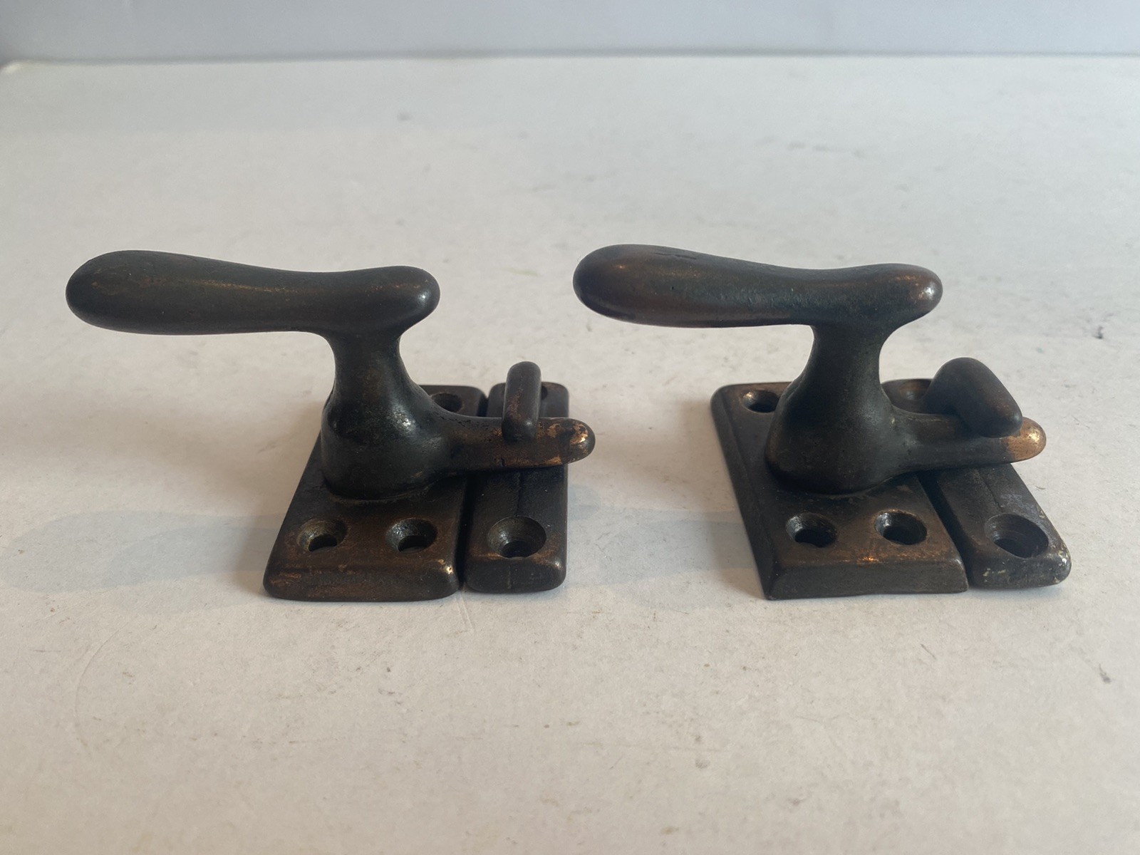 Vintage Sliding Window Sash Locks-Craftsman Style-lot of 2