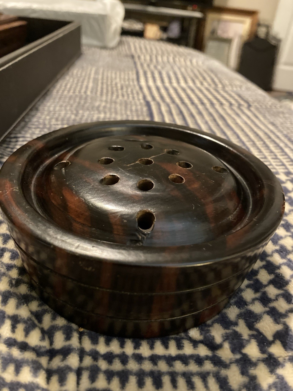 ANTIQUE TREEN – Ebony