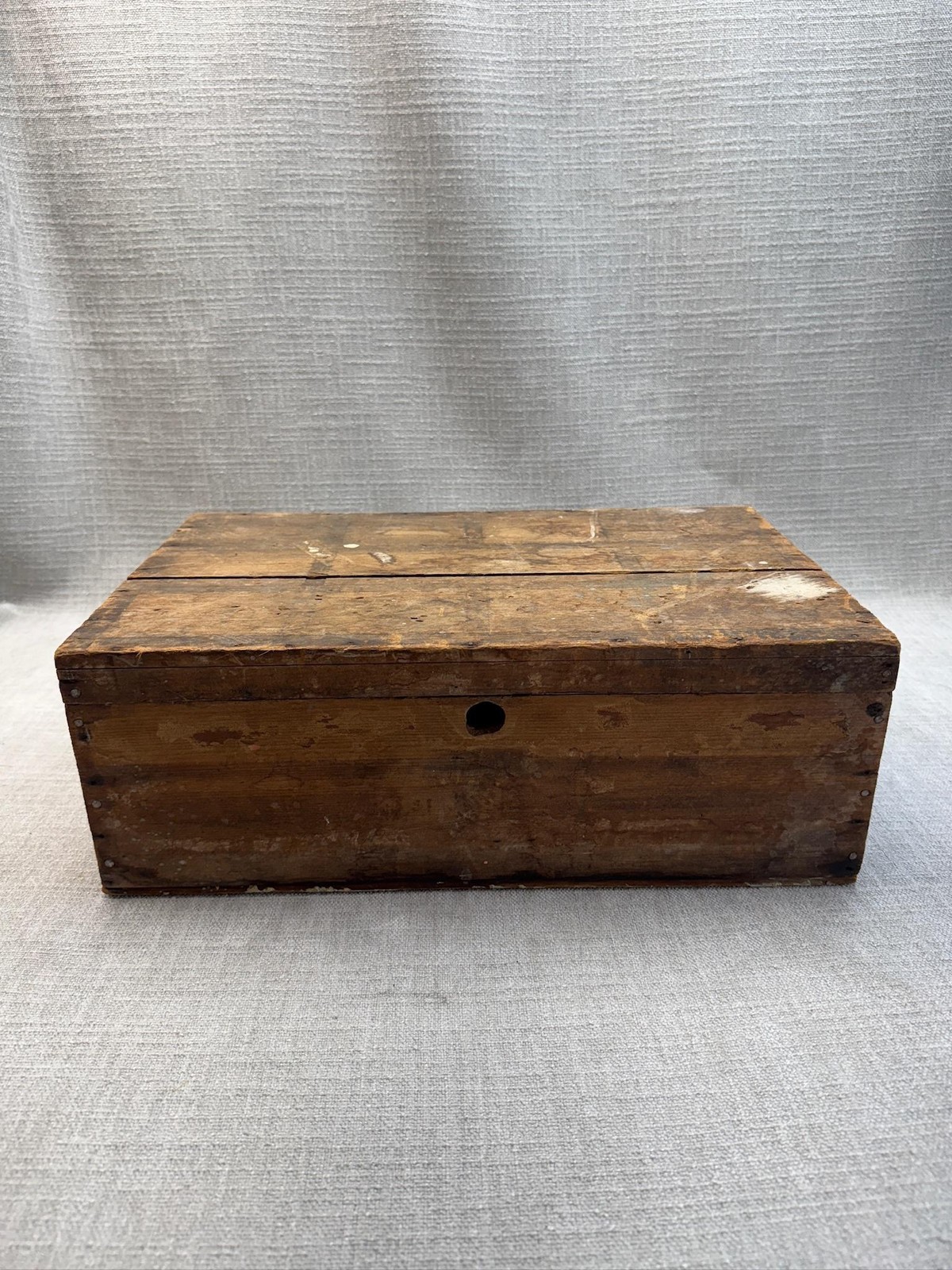 Vintage Primitive Medium Wood Storage Box Naive Folk Art Hinged Lid Rustic Decor