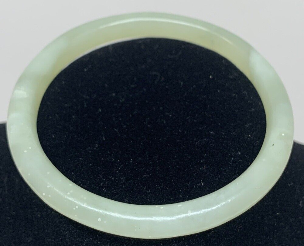 VTG Real Natural Green Jadeite Jade Bangle 3 1/4 Inches 30.95G Cool To Touch